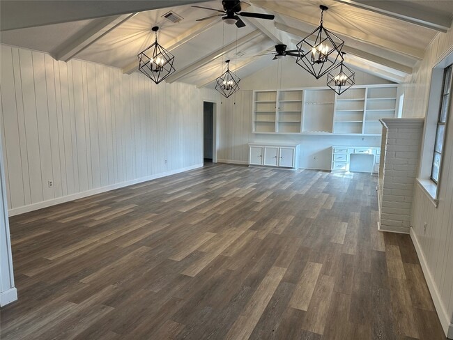 Building Photo - 4821 Burning Tree Dr