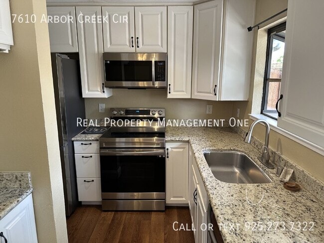 Building Photo - 7610 Arbor Creek Cir