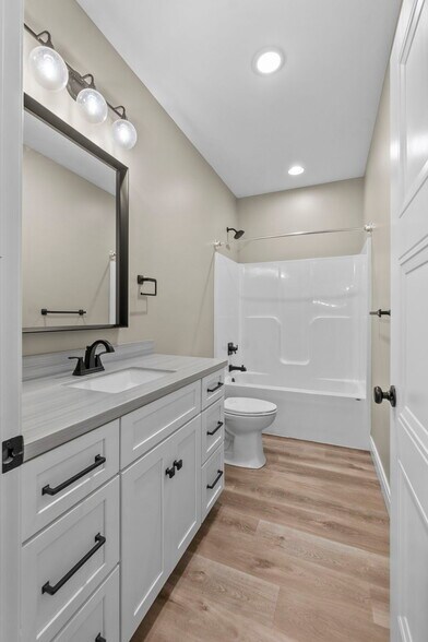 Building Photo - 81 E Autumn Leaf Dr