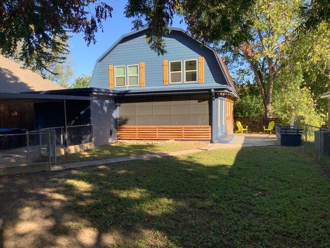 Building Photo - 3816 Byers Ave