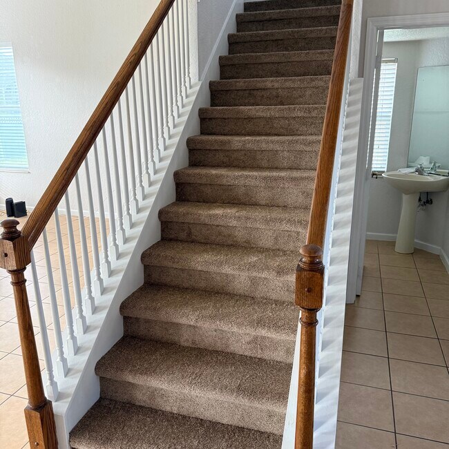 Building Photo - 2914 River Birch Dr