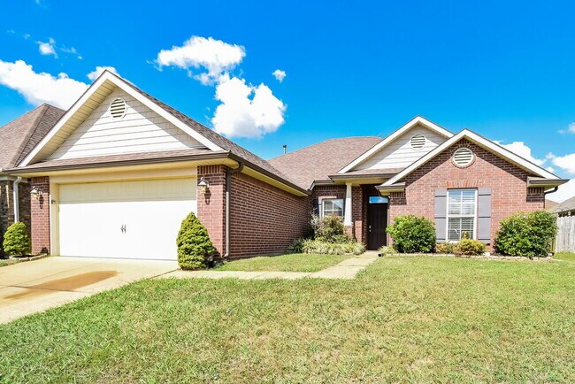 Building Photo - 2952 N Hartland Dr