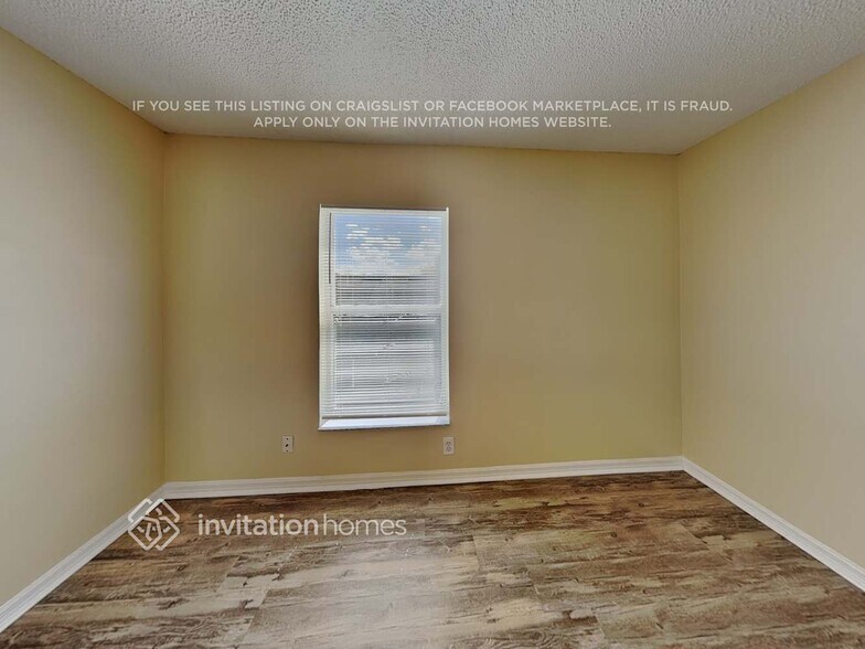 Building Photo - 835 McLean Ct