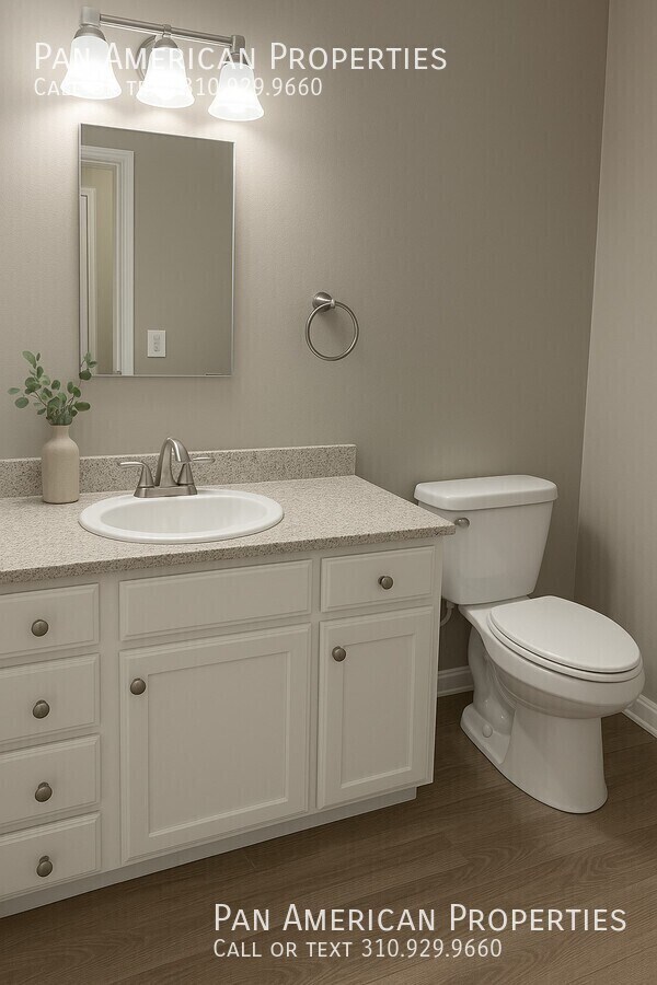 Building Photo - 812 N. Azusa-#14