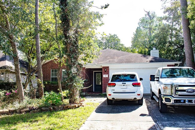 Building Photo - 111 N Misty Dawn Dr