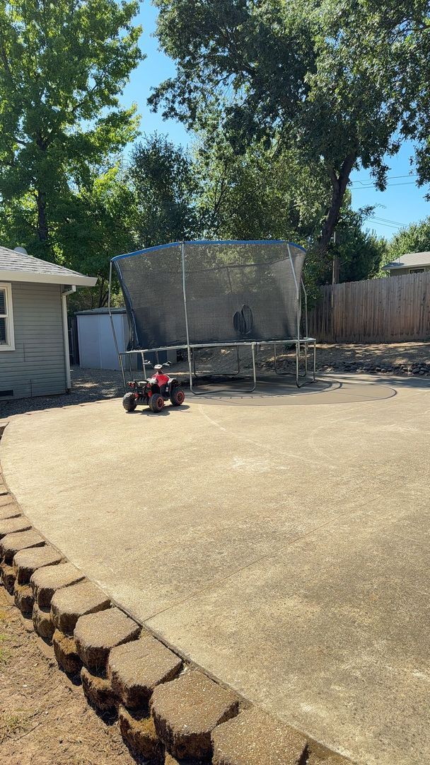 Building Photo - Beautiful Orangevale Home