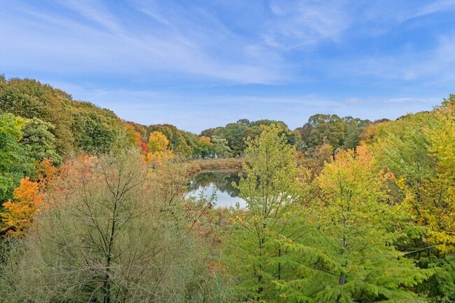 Building Photo - 212 Humphrey St