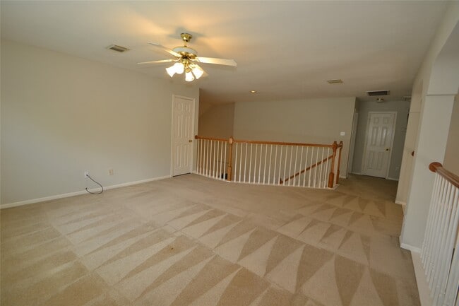 Building Photo - 15307 Amesbury Ln