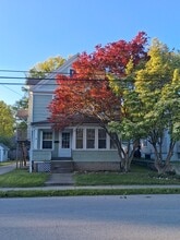Building Photo - 245 E Ford Ave