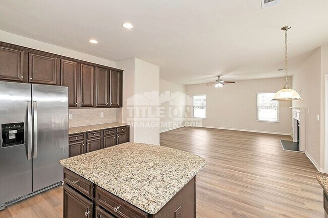 Building Photo - Spacious 4BR House in Loganville