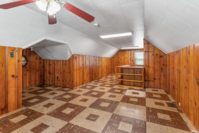 Building Photo - 1730 Clover Ln