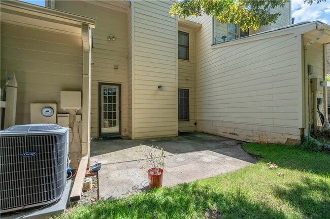 Building Photo - 1271 Whitlock Ridge Dr