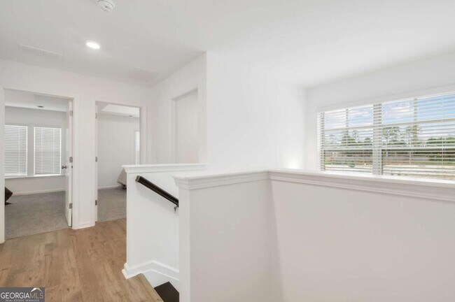 Building Photo - 1447 Halstead Pl