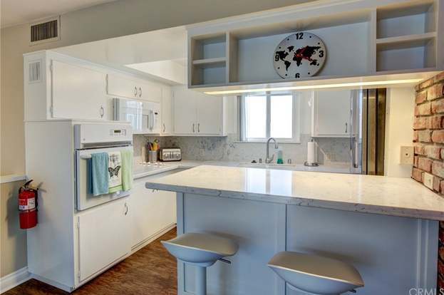 Building Photo - 111 19th St