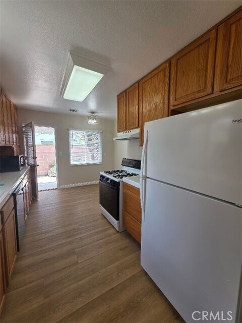 Building Photo - 2231 Radnor Ave