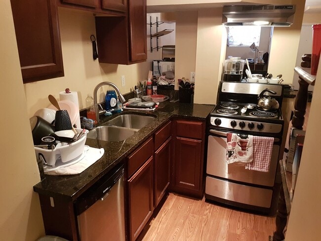 Building Photo - 2bed/1bath in Brookline