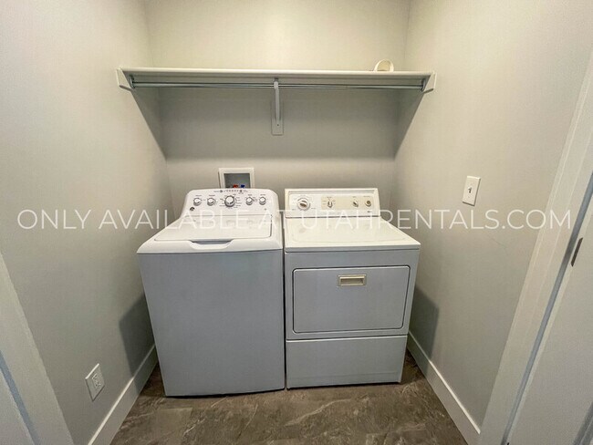 Building Photo - 4237 W 2010 N