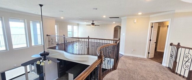 Building Photo - 127 Bridgewater