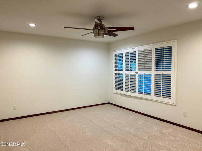 Building Photo - 5630 Hurford Ct