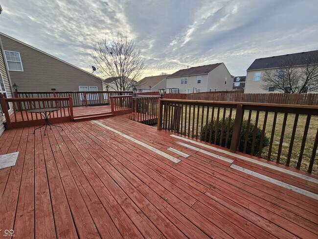 Building Photo - 10633 Cyrus Dr