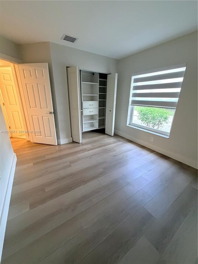 Building Photo - 1480 Sweetbay Way