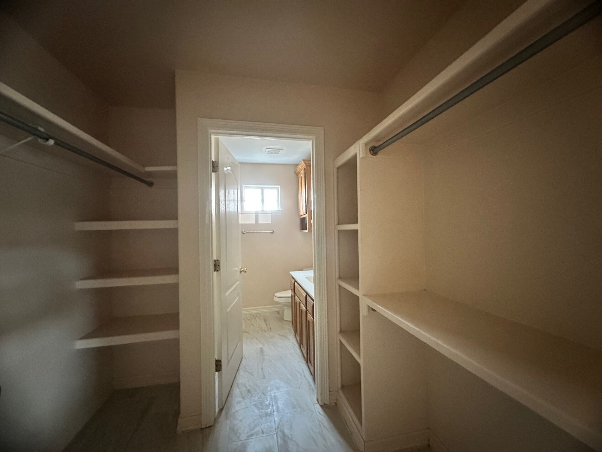 Building Photo - 4501 N 25th Ln