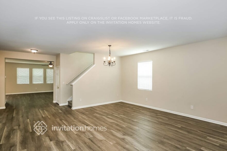 Building Photo - 212 Sycamore Creek Rd