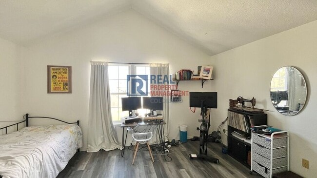 Building Photo - 9701 W Chatfield Ave