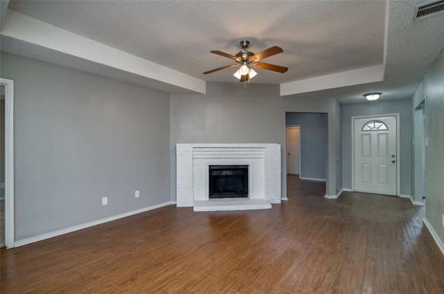 Building Photo - 708 Paintbrush Dr