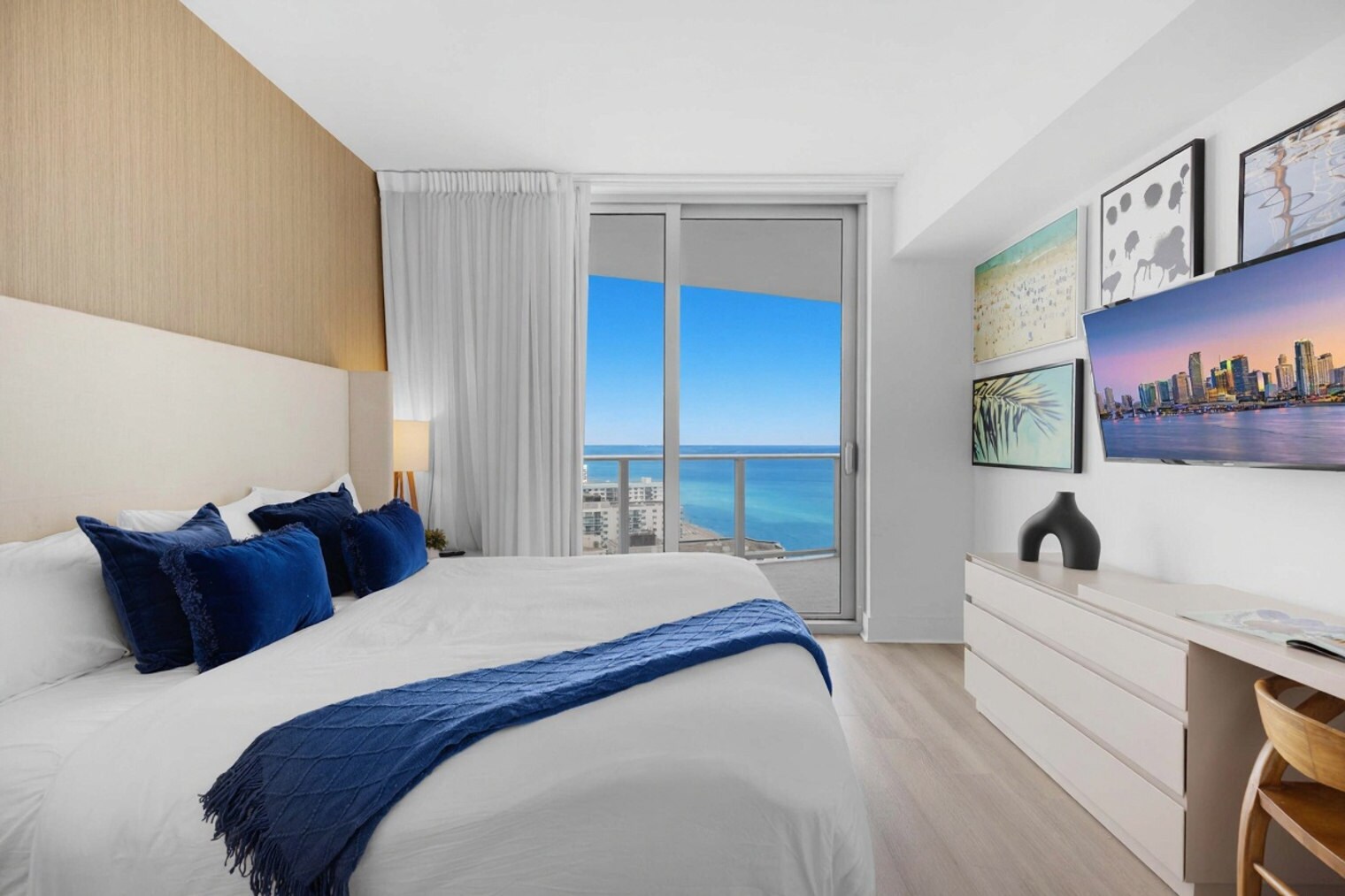 Building Photo - 4111 S Ocean Dr