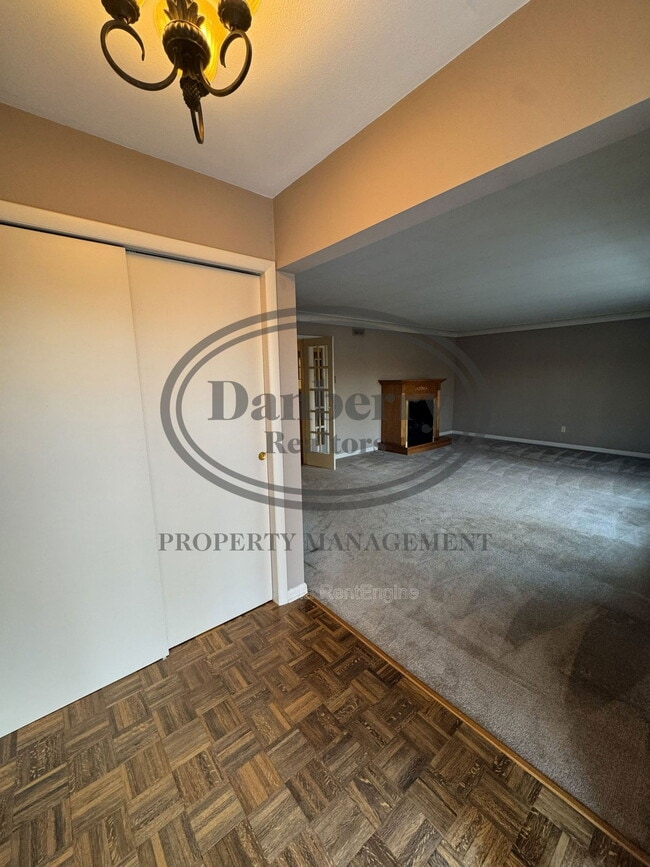 Building Photo - 4258 Co Rd 140