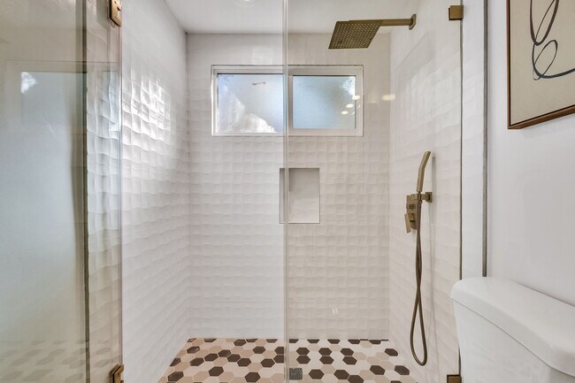 Building Photo - 26700 Indian Peak Rd