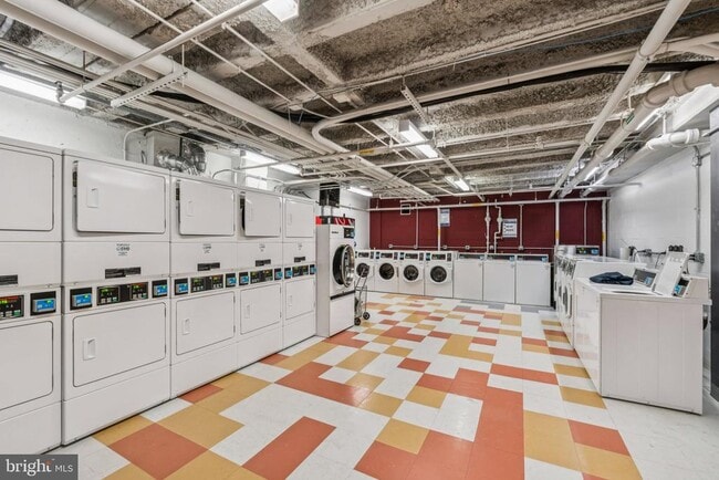 Building Photo - 800 4th St SW