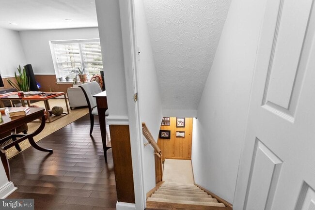 Building Photo - 8113 Loving Forest Ct