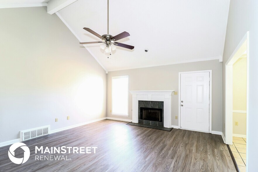 Building Photo - 3827 Richbrook Dr