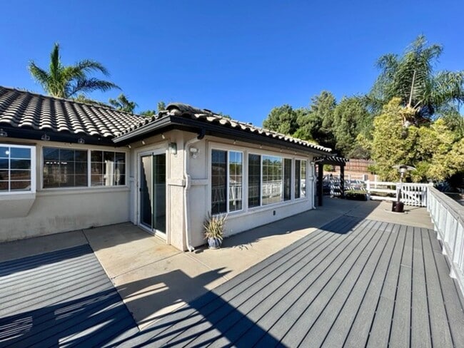 Building Photo - Welcome to this stunning upgraded ranch-st...