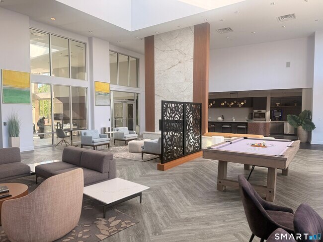 Building Photo - 301 Commons South Park