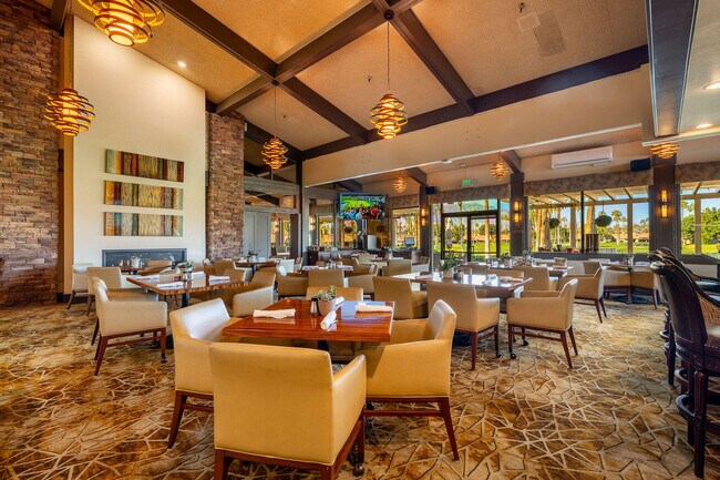 Building Photo - 54 Maximo Way