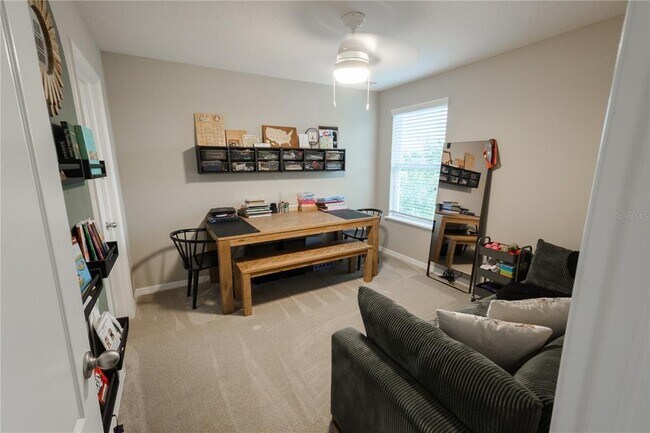 Building Photo - 6367 Golden Eye Glen