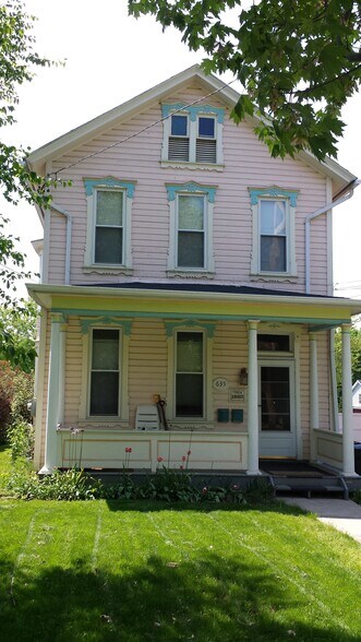 Primary Photo - 635 5th St
