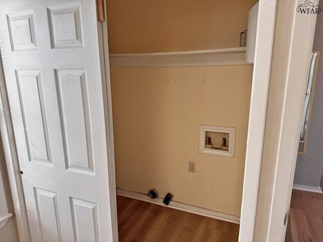 Building Photo - 2939 Parish St