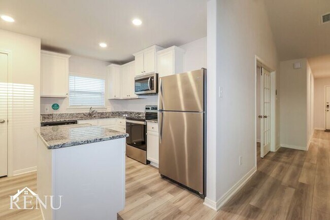 Building Photo - 25506 Rose Creek Dr