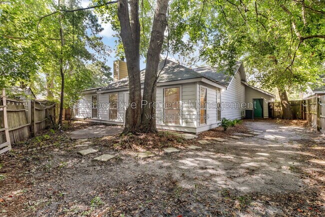 Building Photo - 6 English Saddle Ct