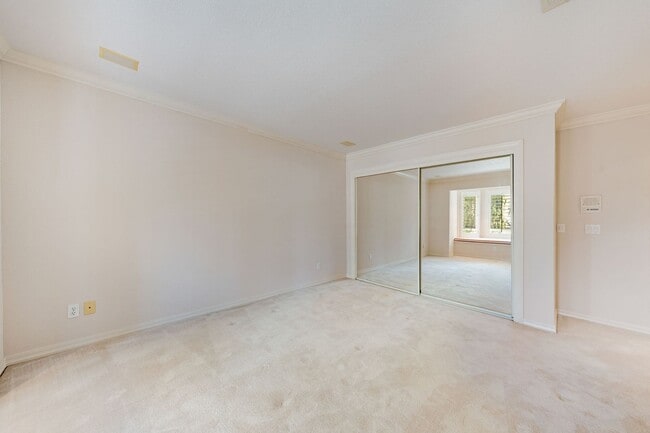 Building Photo - Luxury Custom Home in Folsom with Pool, 3-Car Garage & 4,300+ Sq Ft!