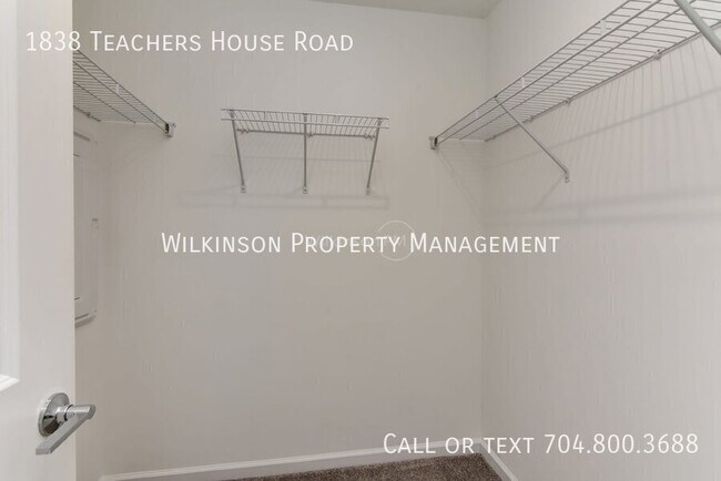 Building Photo - 1838 Teachers House Rd