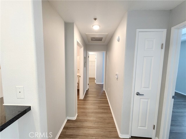 Building Photo - 1215 E San Antonio Dr