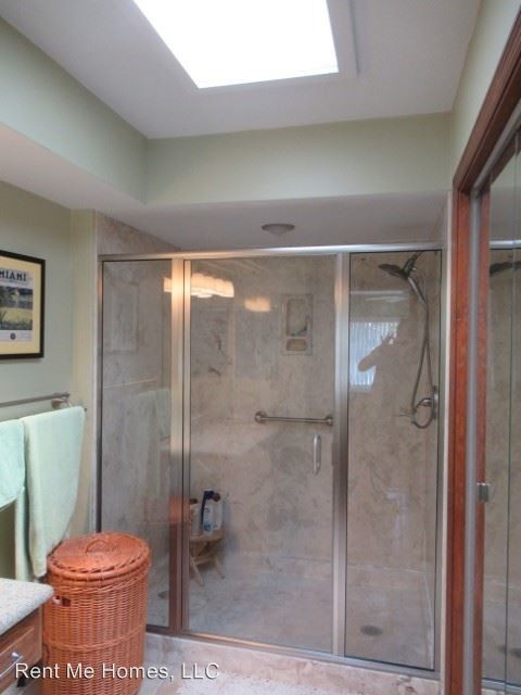 Building Photo - 3 br, 2 bath House - 204 Sage Brush Trail