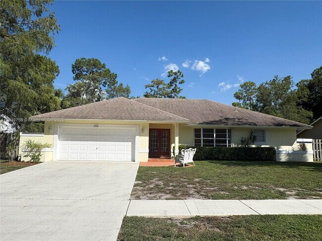 Primary Photo - 730 Daffodil Dr