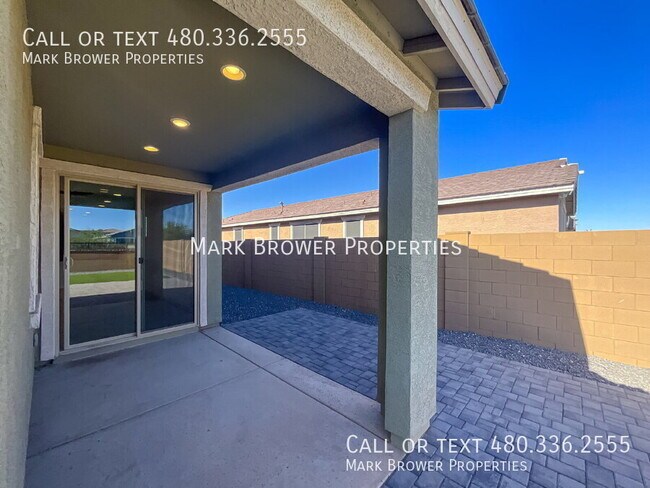 Building Photo - 4119 E Sagebrush St