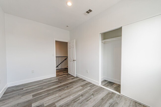 Building Photo - Spacious 4-Bedroom, 3-Bath Home – Modern Upgrades & Parking Included